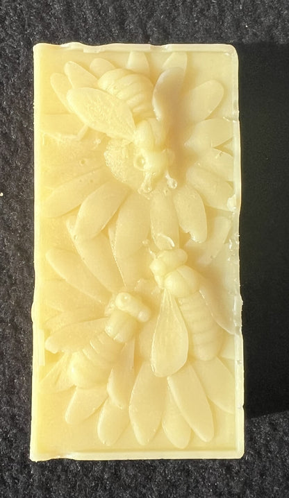 Skin Care - 2 oz Flower with honeybees and Natural Tree Lavender lemon Body Butter Bars
