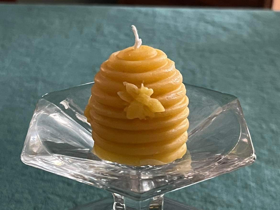 Candles - Beeswax Bee hive candle