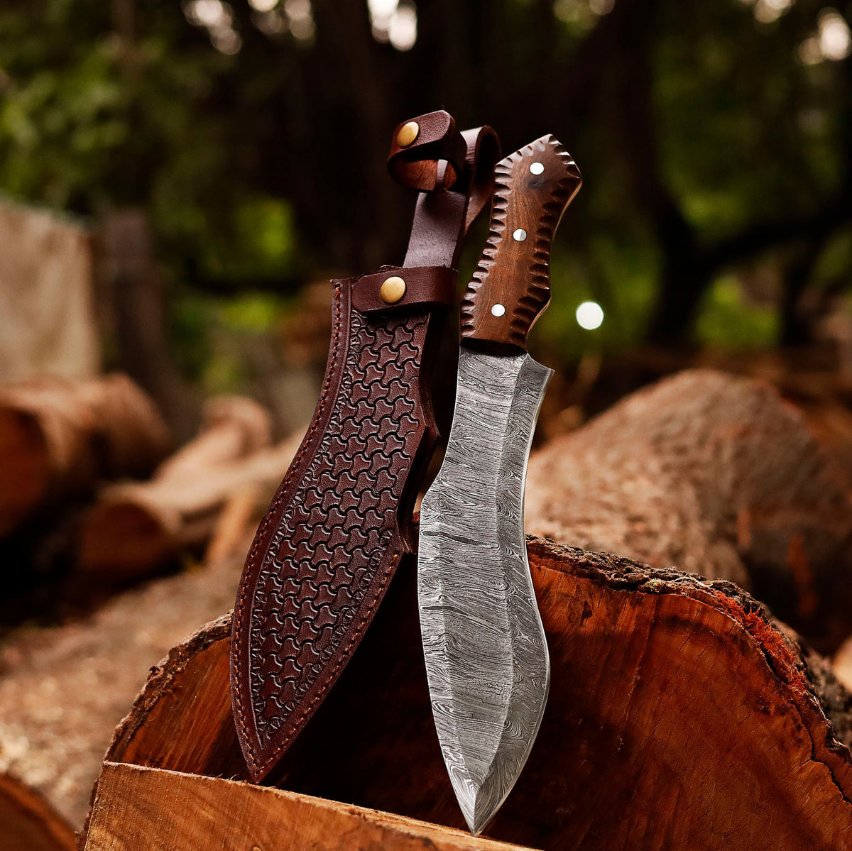 Blade Smith - The remarkable kukri blade