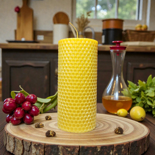 5" Small Comb Pillar Candle