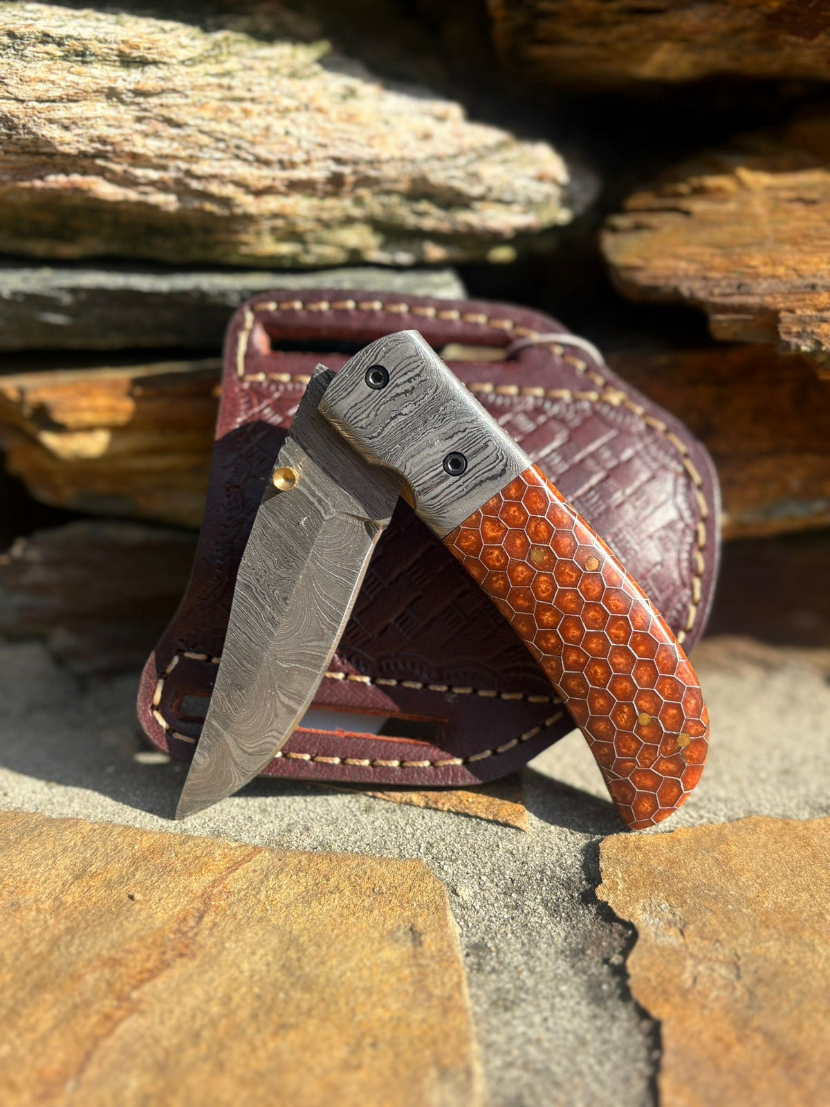 Damascus Steel Under lock Pocket Knife Honeycomb Handle