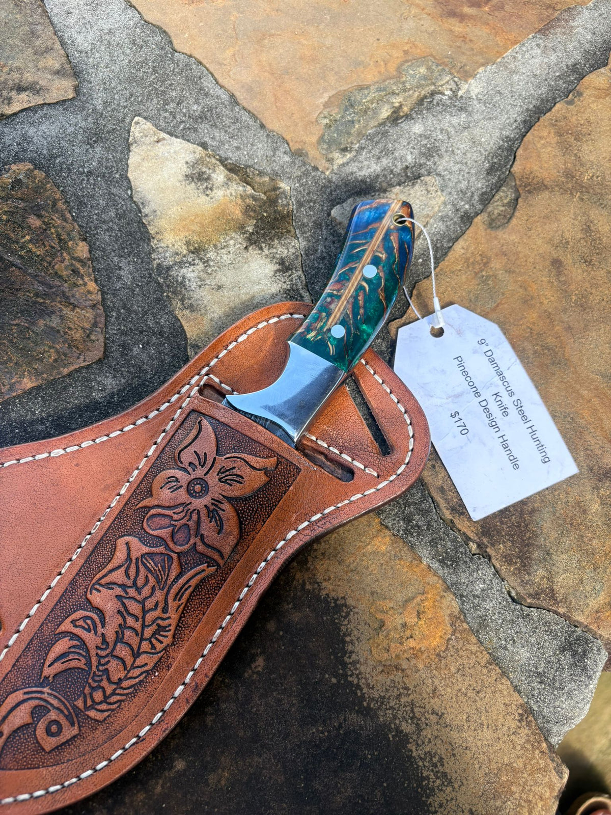 9 Damascus Steel Hunting Knife