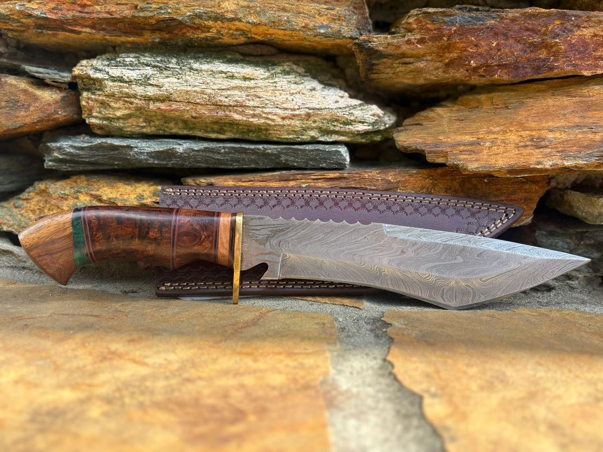 Damascus Steel Hunting Knife with File Work, Brass Guard, Hidden Tang