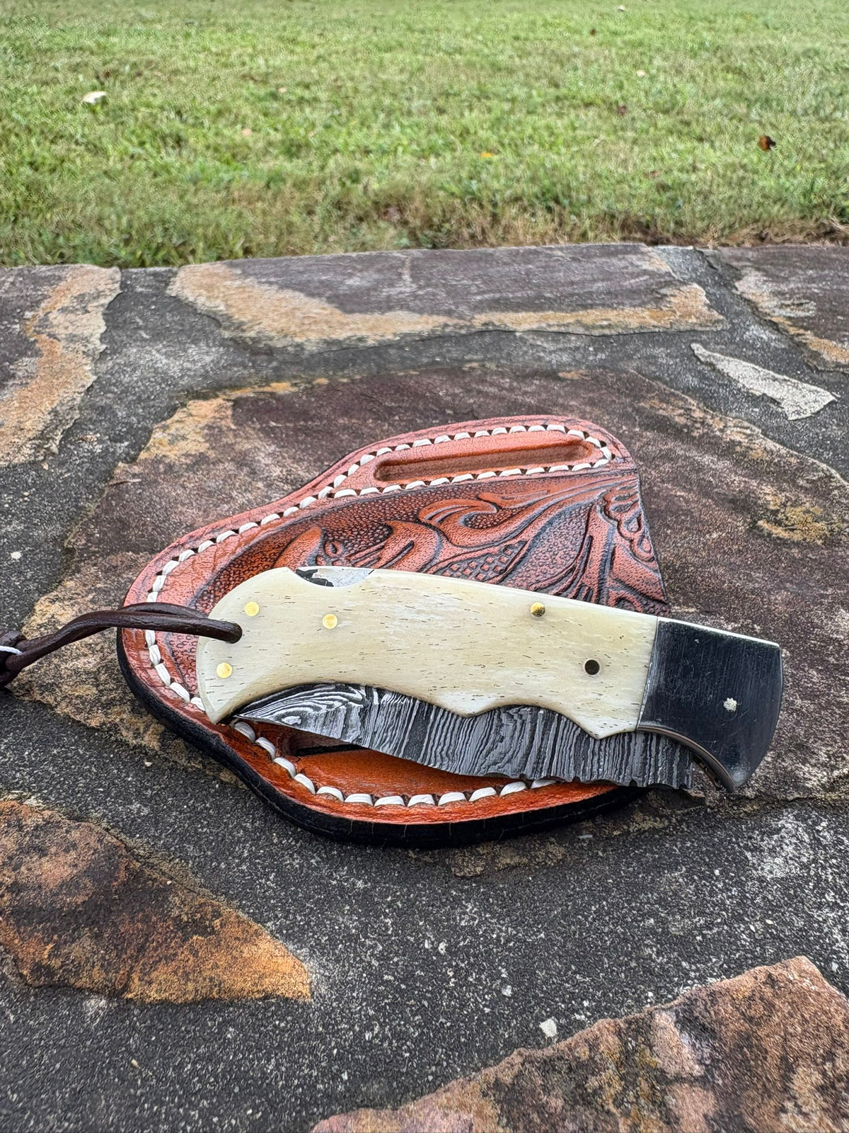 Damascus Steel Back Lock Pocket Knife Bone Handle