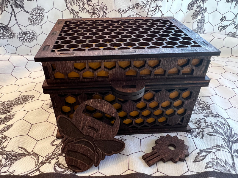 CDA Innovations - Wooden Honeycomb Treasure Box